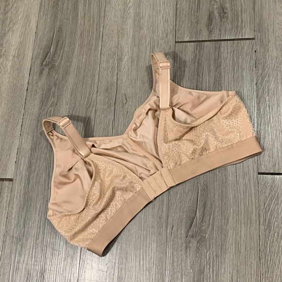 Chantelle Magnifique Full Bust Wirefree Bra - Nude Sand size 40DDD - Picture 6 of 14